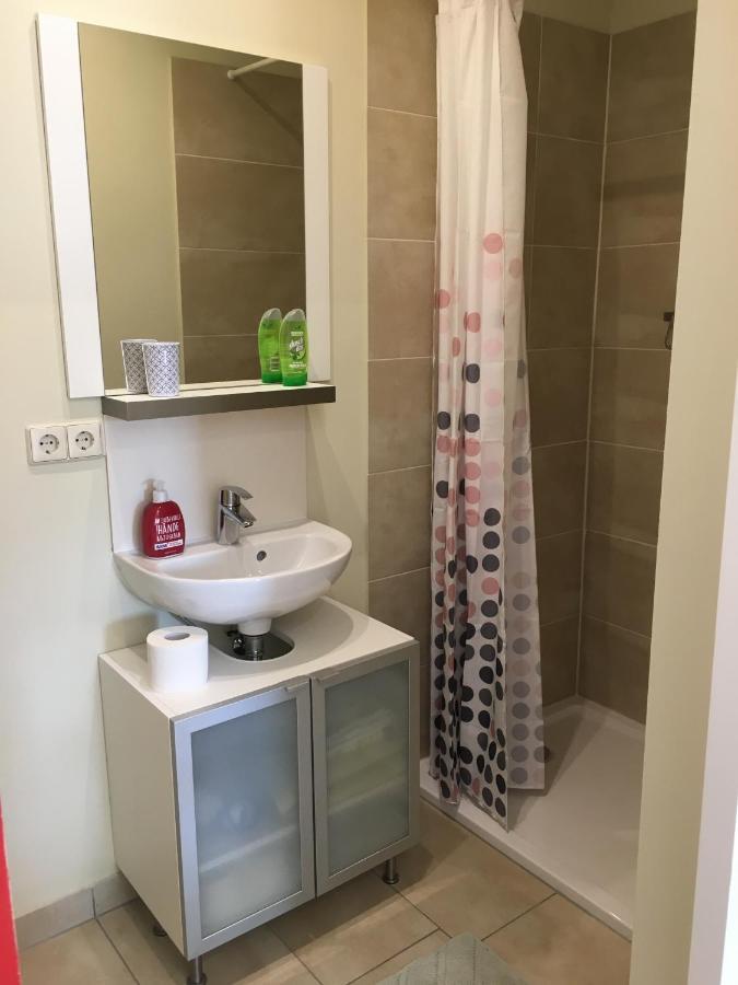 Appartement Senfbude - Schoene, Ebenerdige 2-raum-apartments Mit Stellplatz Und Terrasse